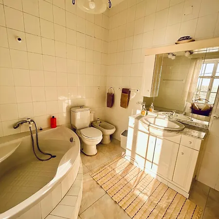 Casa Carneirinho By Ola Madeira *