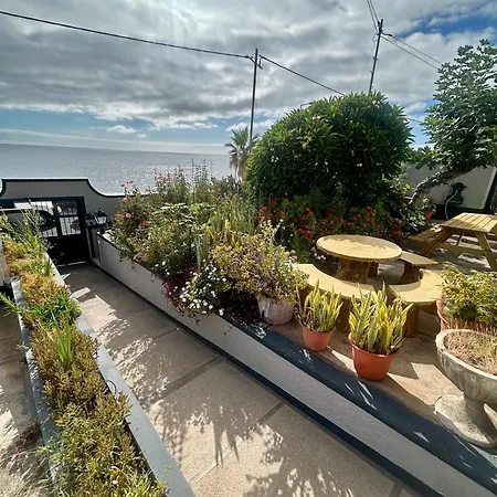 Villa Casa Carneirinho By Ola Madeira