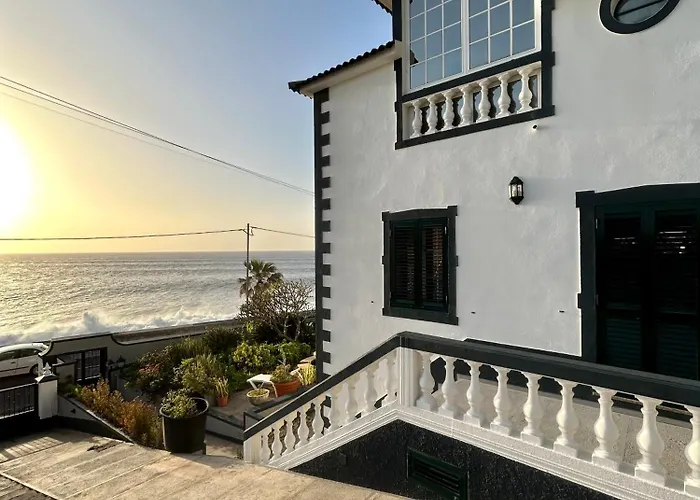 Villa Casa Carneirinho By Ola Madeira Paul do Mar