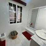 Casa Carneirinho By Ola Madeira فيلة بول دو مار