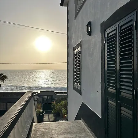 别墅 Casa Carneirinho By Ola Madeira 滨海保尔