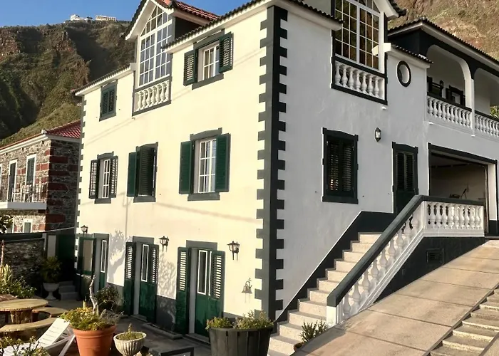 Casa Carneirinho By Ola Madeira *