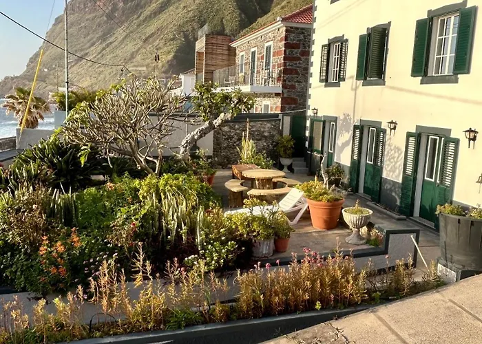 Casa Carneirinho By Ola Madeira