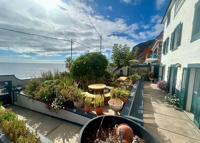 Casa Carneirinho By Ola Madeira *